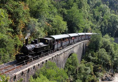 Train Du Gorges