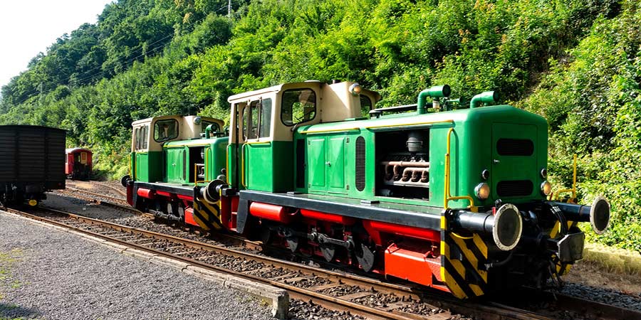 Journeying on the Vulkan Express